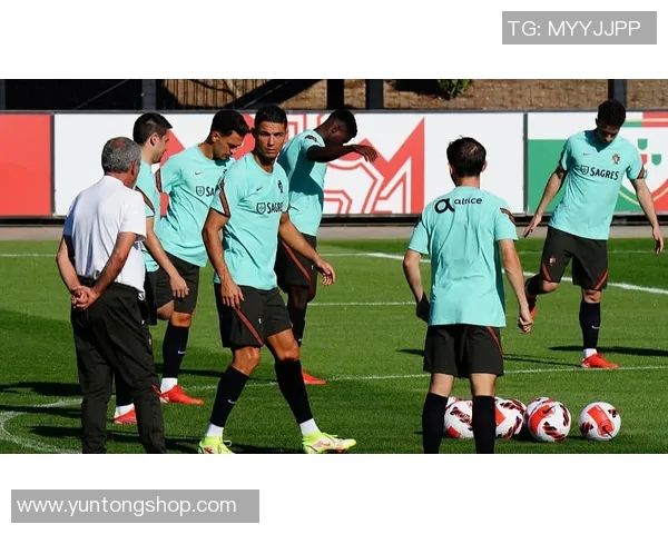 库尼亚加盟曼联背后真相揭秘热爱球队远超金钱诱惑